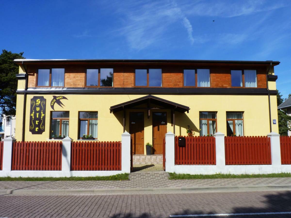 Viesu Nams "Svire-10" Apartment Ventspils Exterior photo